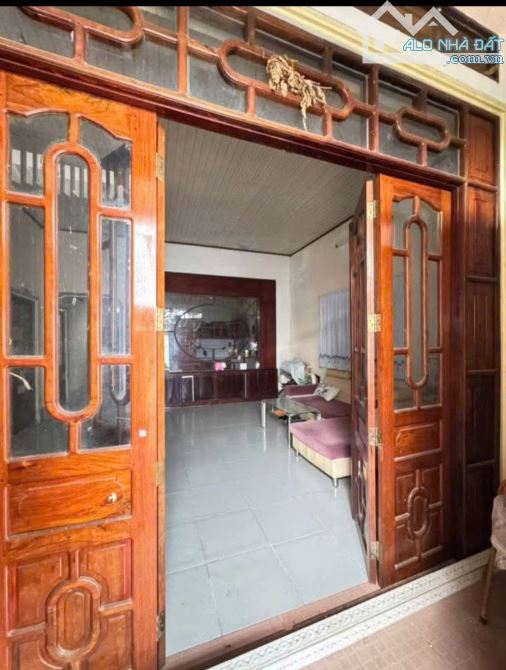 Có Căn nhà Nợ Chủ Dí Cần Bán nhanh ngay Tân Phú trung Củ Chi 129m2 Sổ hồng Riêng 710triệu - 1