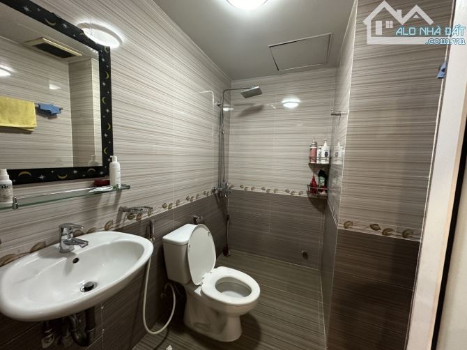 Bán căn chung cư tòa Victoria Văn phú- Hà Đông, 97m 3PN giá 6.x tỷ, sổ đỏ chính chủ - 1