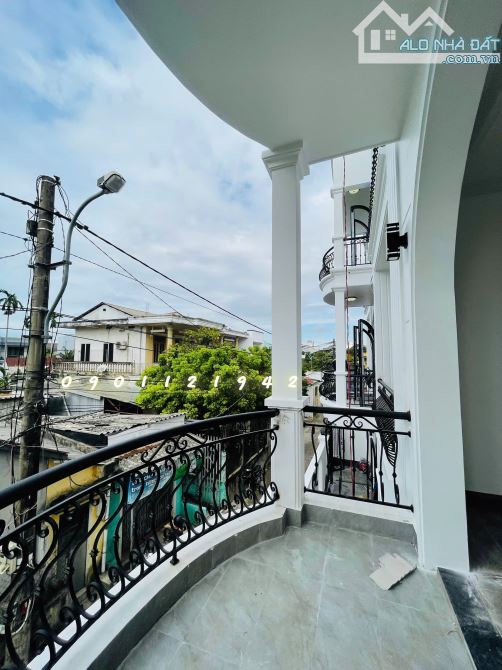 Nhà 3 tầng homestay Đường Hải Triều cách chợ An Cựu 400m full nội thất giá chỉ 3.7x tỷ - 1