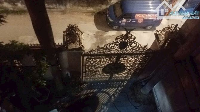Bán biệt thự 3 tầng,sát mặt tiền Lê thị riêng,ngang 8-17(131m2) - 1