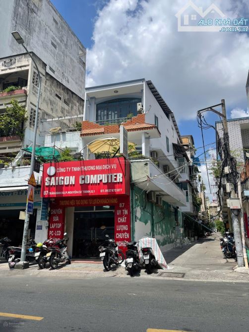 Góc 2 mặt tiền Trần Đình Xu, 4.5mx20m, nhà 3 lầu HĐ thuê 60tr/th, giá 24 tỷ