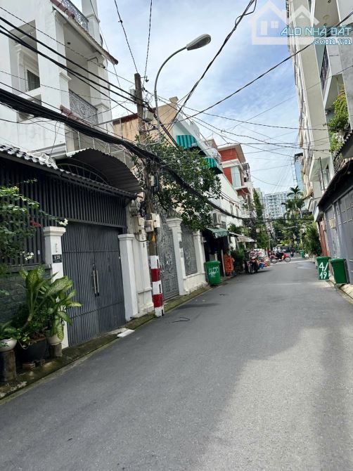 Siêu Hot! Bán nhà hẻm 6m, 156 Đặng Văn Ngữ [3x14m] - 5 tầng. Chỉ 8.9 tỷ tl - 1