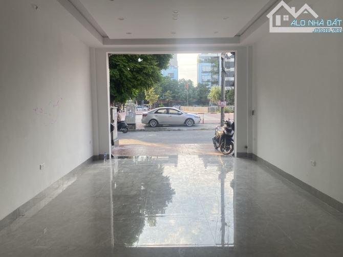 BÁN GẤP NHÀ PHÂN LÔ VỈA HÈ VĂN PHÚ Ô TÔ TRÁNH KD SẦM UẤT- 50m²🔥GẦN ĐƯỜNG GẦN QUANG TRUNG - 1