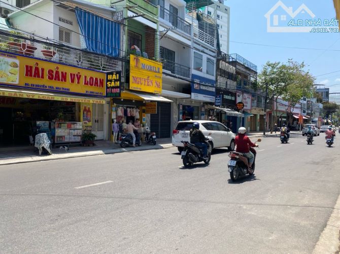 NHÀ 4 TẦNG, MT NGUYỄN TRÃI, GẦN NGÃ 7, CHO THUÊ TRÊN 20 TRIỆU - 1