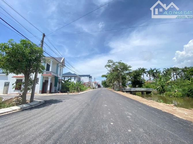 🌈 Hơn 1tỷ4xtr sở hữu lô góc mặt đường trục thôn 7m vỉa hè Tân Phong_Kiến Thuỵ - 1
