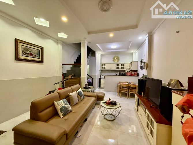 4.6❌8m, BÁN NHÀ HẺM XE HƠI THÔNG, 3 TẦNG, 3Pn, THỐNG NHẤT, P11 GÒ VẤP, 4 TỶ HƠN - 1