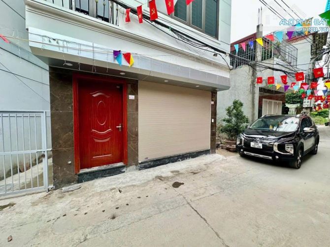 Rẻ nhất Nhổn - 33m2 5 tầng giá 5,2 tỷ - ô tô ngủ trong nhà - 1