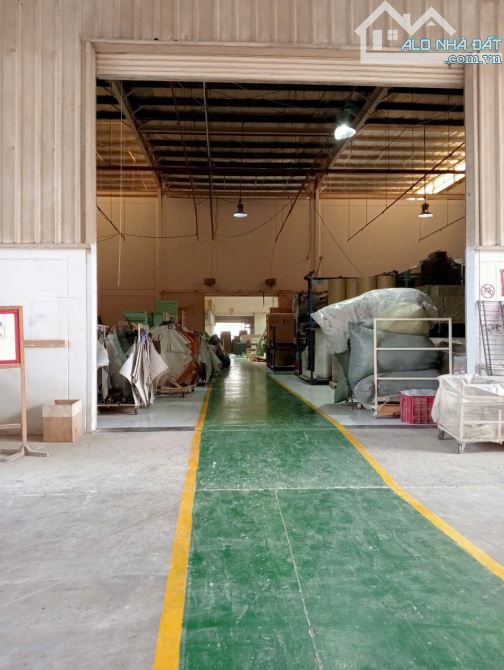 Cho thuê kho xưởng 4.200m² tại KCN Phú An Thạnh, Long An, PCCC tự động - 1