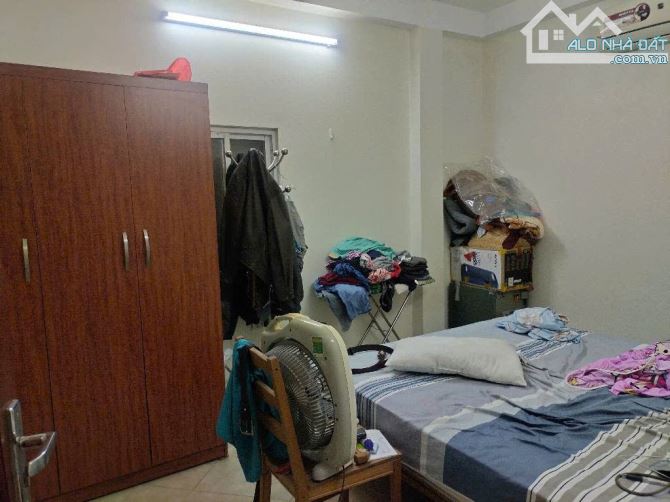 Bán nhà Đội Cấn, gần phố, vài bước ô tô, nhà đẹp ở ngay, 44m2, 4 tầng, giá 10 tỷ - 1