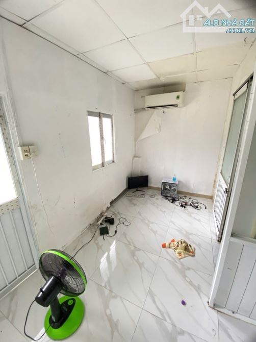 Bán nhà Nguyễn Sơn 34m2 3 tỷ 5 SHR vuông vức - 1