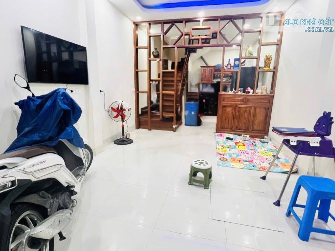 Cực hiếm, Nhà đẹp ở ngay, Mỹ Đình, DT34m2 x 5 tầng, Giá chỉ 6,3 tỷ, Nam Từ Liêm - 1