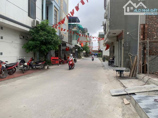 : Bán đất 60m2 lô 7c Lê Hồng Phong, sau Lẩu dê Phượng Chi vào - Vị trí: Kinh doanh b - 1