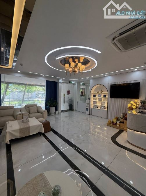 Bán Nhà Mặt Phố Quan Hoa Cầu Giấy 148m2-9T MT7m VIEW Sông 110 Tỷ Quan Hoa Có TL. - 1