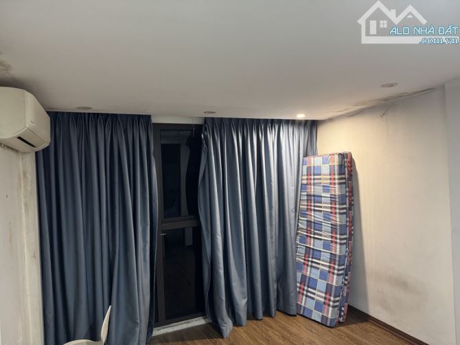 Bán nhà Bùi Ngọc Dương, 10m ra phố DT33mx4TxMT3,3 giá 4,2 tỷ - 1