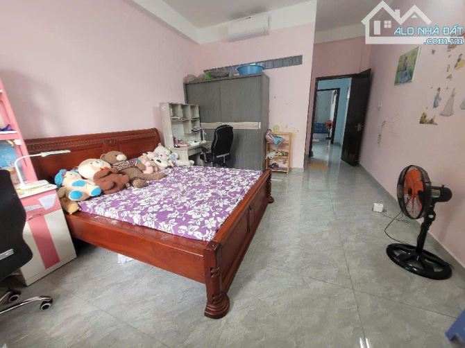 BÁN NHÀ BÀU CÁT TÂN BÌNH. 4 TẦNG BTCT,NGAY GA T3.DT 4,2x21.CHỈ - 1