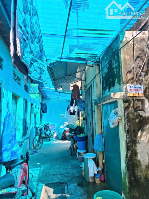 BÁN NHÀ RIÊNG  PHỐ ĐẠI ĐỒNG 37/39M2, C4, SỔ ĐỎ VUÔNG ĐẸP. GIÁ 5,6 TỶ - 1