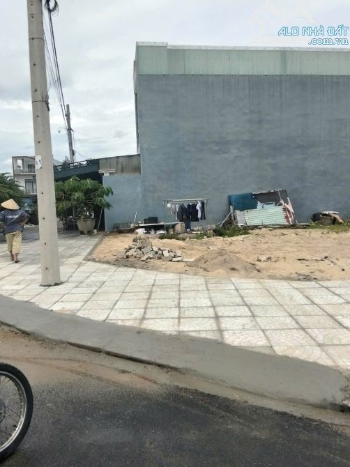 Bán Lô góc NGUYỄN THỨC ĐƯỜNG trục thông sông thông biển Tân Trà cực đẹp! - 1