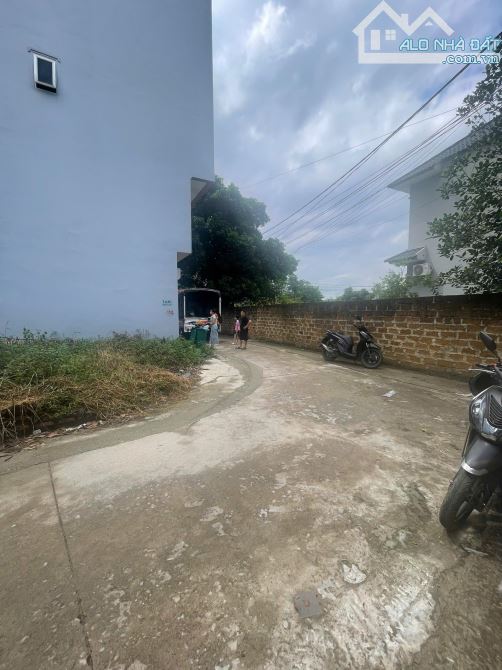 Bán nhà đất tại Tân Xã, DT 88m2, sẵn 17 phòng trọ cho thuê. Sổ đỏ pháp lý rõ ràng - 1