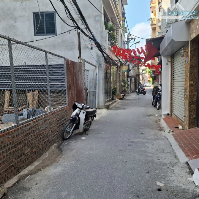 Bán đất đường Xuân Đỉnh quận Bắc Từ Liêm - Sổ đỏ 75m2 - MT 6m- Giá 20 tỷ -Ngõ oto. - 1
