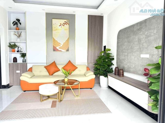 BÁN NHÀ ĐƯỜNG PHÚC LỢI 38M2, 5 TẦNG MỚI ĐẸP, VIEW VINHOMES, 5.65 TỶ. - 1
