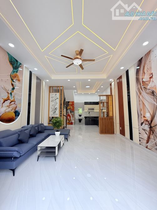 Nhà đẹp Hẻm xe hơi 4Tầng mới gần Aeon Mall Tân Phú 5x10m chỉ 6.1 Tỷ TL - 1
