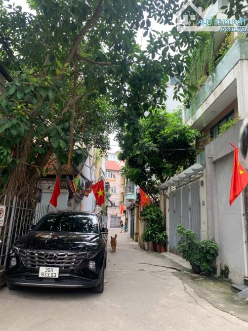 BÁN NHÀ NGỌC TRÌ THẠCH BÀN DT LỚN 110M2, Ô TÔ VÀO NHÀ , MT KHỦNG 6M, GẦN AEON, GIÁ 10.85 T - 1