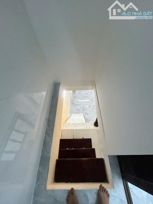 CHỈ 1,4 TỈ - Q6 - NHÀ MỚI 2 TẦNG - SHR - GẦN CHỢ PHÚ LÂM Q6 - DTSD 25M2 - HẺM SẠCH THOÁNG - 1