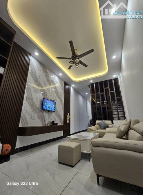 🏠BÁN NHÀ BA ĐÌNH - 55M2 x 5T THANG MÁY, LÔ GÓC 2 THOÁNG - Ô TÔ ĐỖ CỬA, Ô TÔ ĐỖ 24/24 - 1