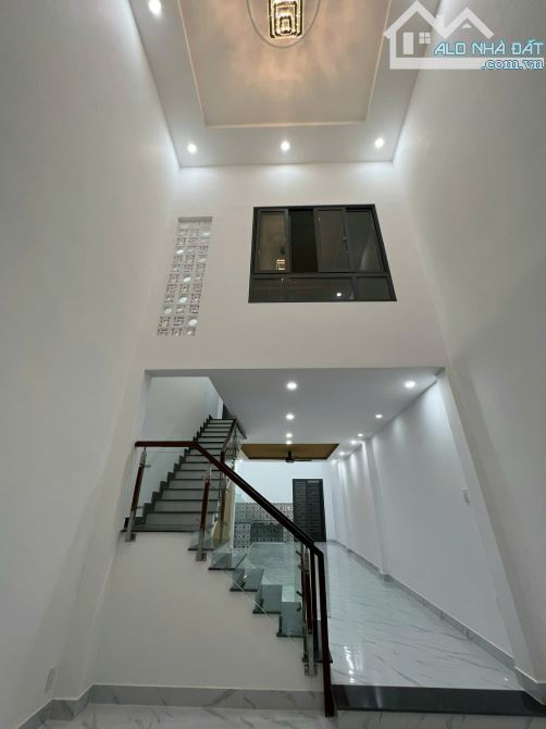 NHÀ MỚI 4x17 ĐƯỜNG ĐẸP 6M NGAY CHỢ HỒ TRỌNG QUÝ Q.6 - 1