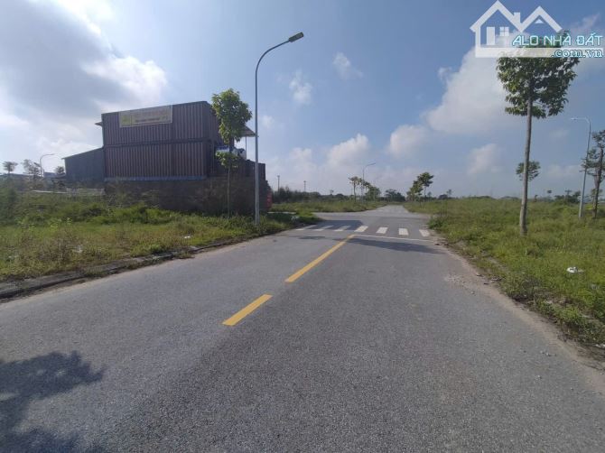 Bán lô giãn dân Vạn Xuân Liên Yên phong dt 90m mt 5m hướng đn giá 3.1 tỷ - 1