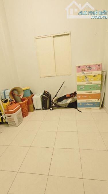 🏠 BÁN GẤP NHẬT TẢO, P.4, Q.10 - NGỘP BANK 2 TỶ - 8.X TỶ. - 1