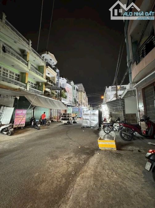 Bán nhà 1/.Quang trung.đường nhựa 8M kinh doanh đa ngành.ngay chợ hạnh thông Tây. - 1