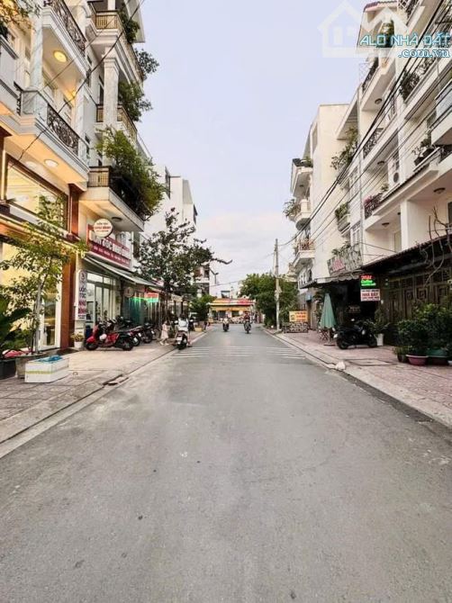 Bán nhà Đường số 3,Gò Vấp,Hồ Chí Minh. Khu phân lô đồng bộ.ngang 4-15 đường 12m - 1