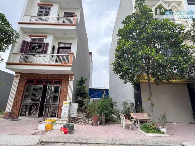 CẦN BÁN LÔ ĐẤT DCDV BÒ SƠN 4  PH VÕ CƯỜNG BN - 1