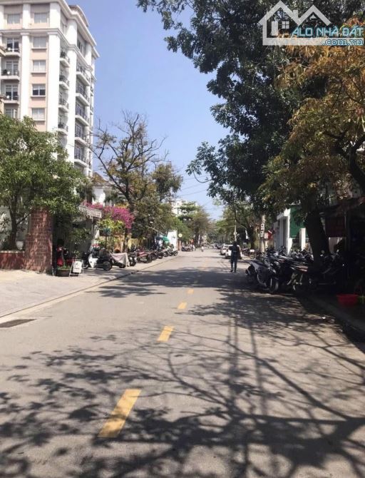 Bán nhà 2 tầng trung tâm thành phố Huế - Đường Trần Quang Khải - 1