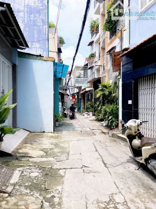 CHÂN DÀI 4 TẦNG NHÀ ĐẸP GIÁ TỐT  NGAY TRUNG TÂM PHÚ NHUẬN NỞ HẬU TÀI LỘC GIÁ 7.8 TỶ - 1