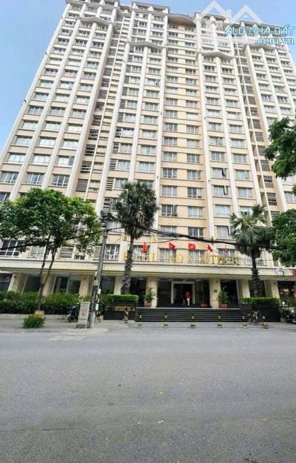 Bán căn hộ toà CHUNG CƯ RICHLAND SOUTHERN Xuân Thuỷ. Căn góc, 3 ngủ, full nội thất. - 1