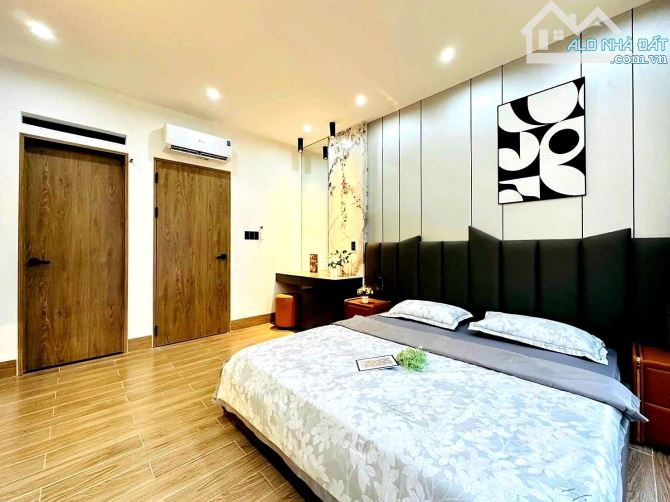 SIÊU PHẨM NHÀ PHỐ 4 TẦNG - CÓ THANG MÁY - FULL NỘI THẤT - 52M2 - CHỈ 8,1Ỷ - PHẠM VĂN CHIÊU - 1