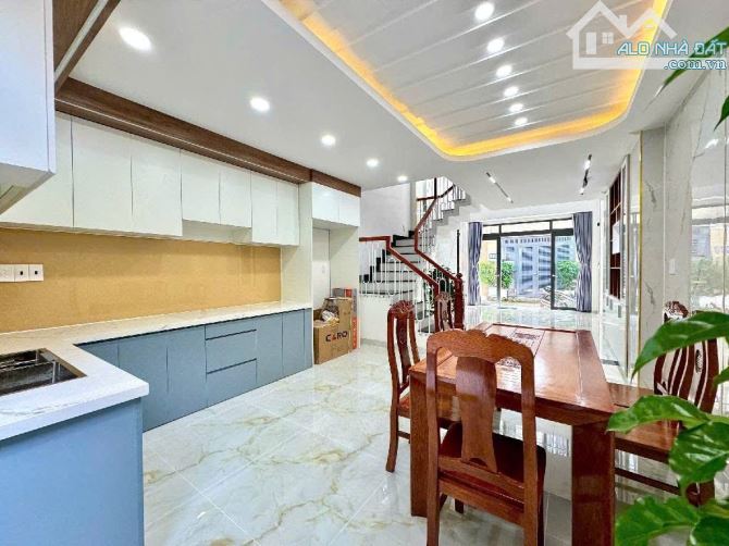 🔥SIÊU PHẨM NHÀ 4 Tầng, đường THỐNG NHẤT ph15, Q GÒ VẤP , DT 55m2 (4 x 13) 💵 6,8tỷ. - 1