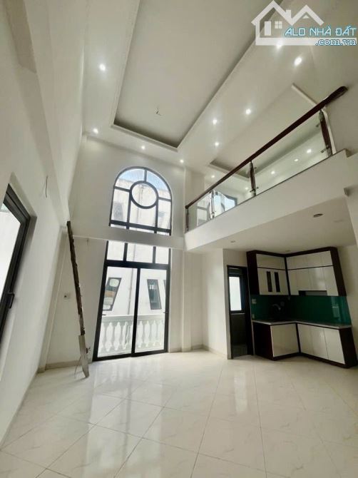 VIÊN NGỌC TẠI ĐƯỜNG HỒ TÂY- ĐẦU TƯ DÒNG TIỀN - THANG MÁY -MẶT TIỀN KHỦNG-THIẾT KẾ ĐẲNG CẤP - 1