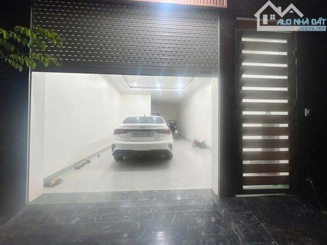 LK KHU ĐẤU GIÁ QUANG LÃM_ 47M HƠN 11 TỶ _THANG MÁY SỊN_ ÔTÔ NGỦ TRONG NHÀ_ MT KHỦNG - 1