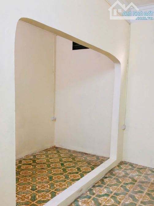Cho thuê nhà nguyên căn ngõ 55 Hoàng Hoa Thám , Ngọc Hà , Ba Đình 26m2 x 3 tầng 6tr5 - 1
