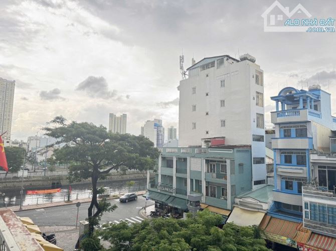 Bán Căn hộ  The Green View MT đường bến bình đông - 67m/2- 2PN F13 Q8 - 12
