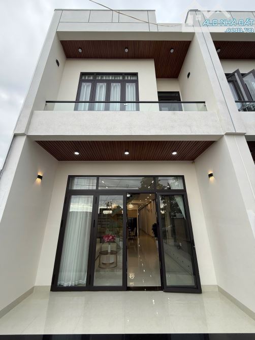 NHÀ MỚI FULL NỘI THẤT 303 YWANG CHƯA QUA CỔNG CHÀO - 12