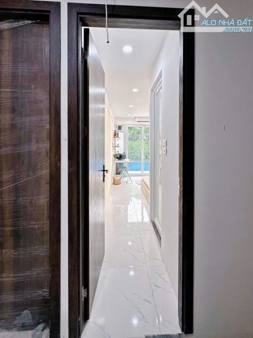 Bán căn nhà 80m2 xây 6 tầng thang máy có 17 phòng khép kín cho thuê ,dòng tiền 50tr/tháng - 12