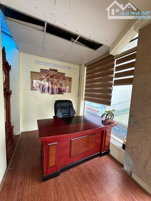 Ngô Xuân Quảng/Nhà đẹp Lô Góc 102m, 4 Tầng, 6.3m, 13.8 tỷ/ Ô tô 7 chỗ, Vị trí vàng - 13