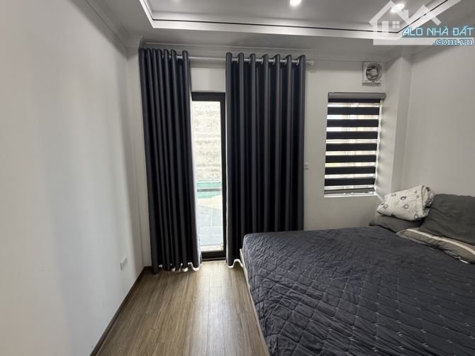 Nhà đẹp phố Nguyễn Văn Linh, 65m2- 6T, gara ô tô, thang máy, ngõ rộng thênh thang - 13