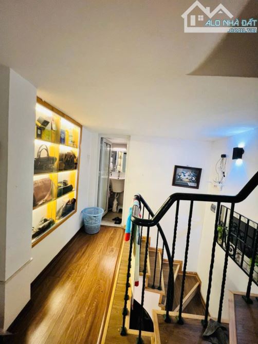 Bán nhà Nguyễn Đình Chiểu – Hai Bà Trưng, 20/35m², 5 tầng, giá 8.5 tỷ – Lô góc 3 mặt ngõ - 16