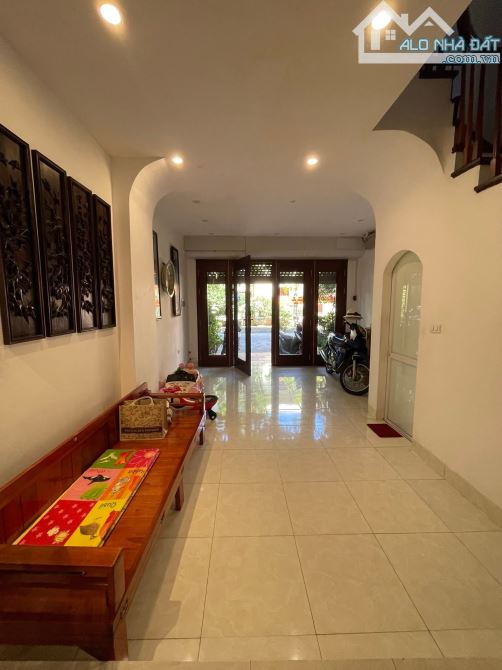 LIỀN KỀ 5 TẦNG THANG MÁY PHÂN LÔ VỈA HÈ KINH DOANH ĐỈNH NGÔ THÌ NHẬM LA KHÀ ĐÔNG 44m 18 TỶ - 2