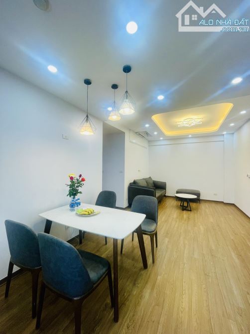 Bán chung cư N03 Trần Quý Kiên quận Cầu Giấy - Sổ đỏ 76m2 - Giá 6 tỷ - Sổ lâu dài. - 2